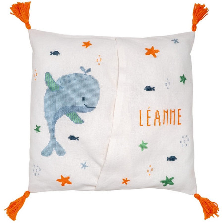 Embroidery kit Pajama bag Whales fun