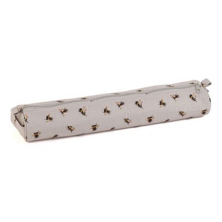 Knitting pin case Bee
