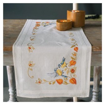 Table runner kit Chickadees with cape gooseberry