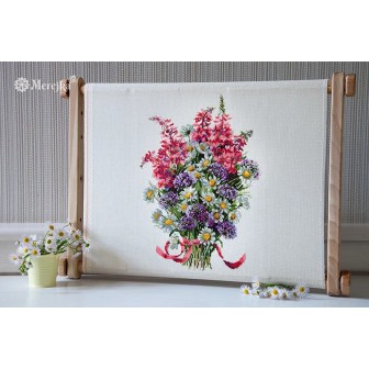 Embroidery kit The field bouquet