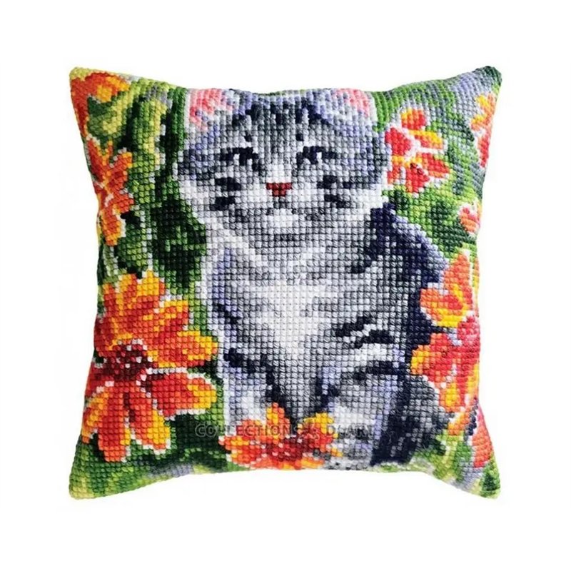 Stitch cushion kit I hid! 5479