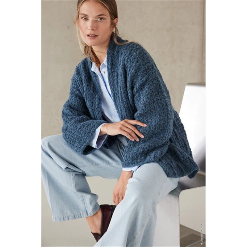 Crochet cardigan FJ70M32