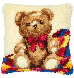 Kit coussin au point noué Un petit ours 14124