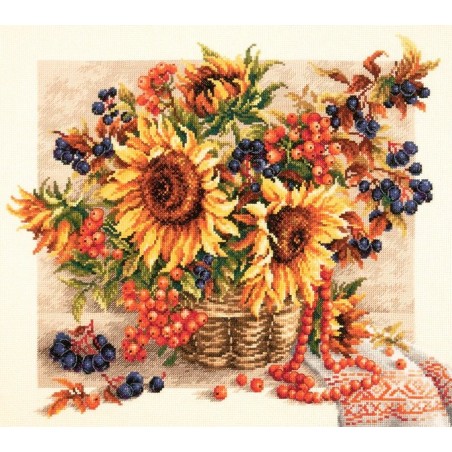 Embroidery kit Rowanberries Garland
