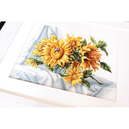 Embroidery kit Sunflowers