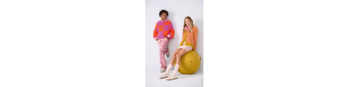 Children’s Knitting Kits | Colourful Sweaters, Vests & Cardigans