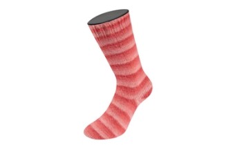 Sock sizes for knitting: size chart for 4-ply and 6-ply sock yarn